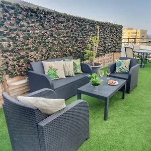 la-terraza-de-santa-cruz.adeje-hotels.com/